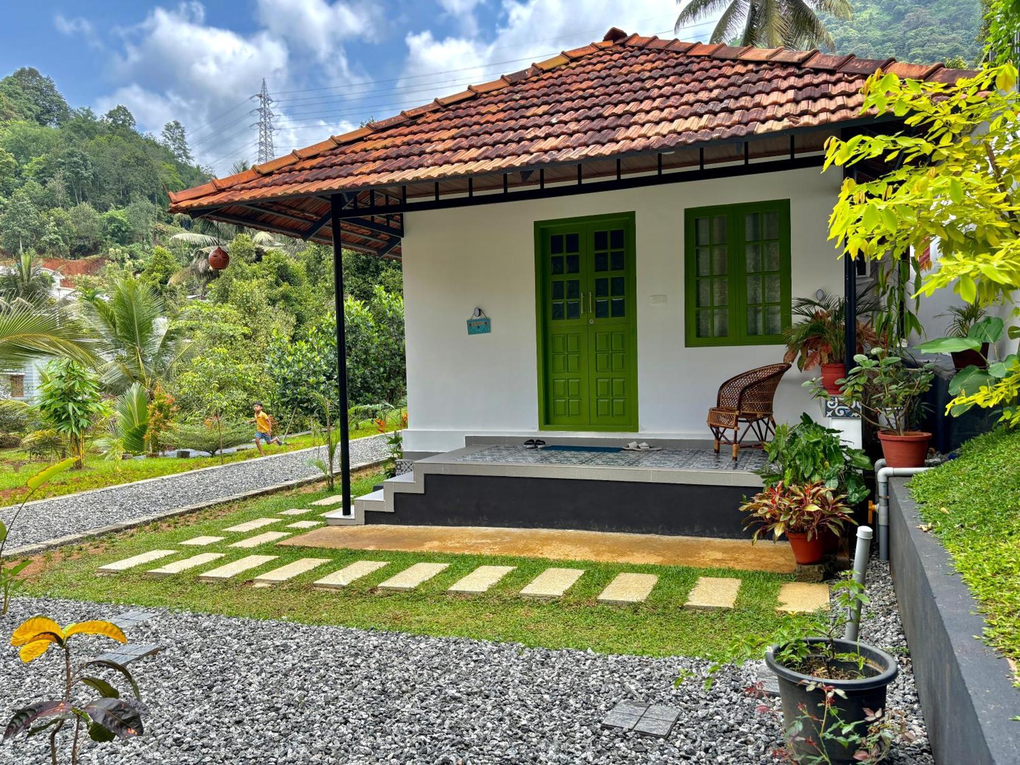 Calm Shack - 2 Bedroom-Boutique Farm Stay Munnar Exterior foto